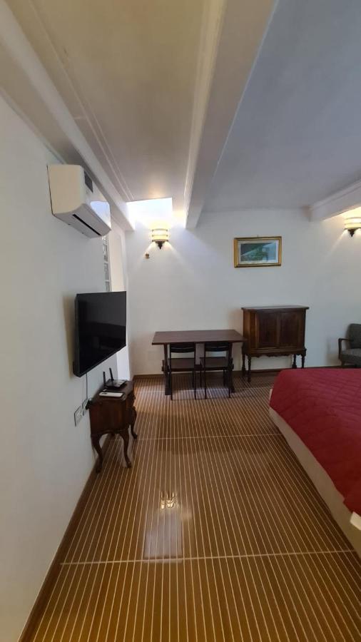 Hybris Campo De' Fiori Apartment Rome Luaran gambar